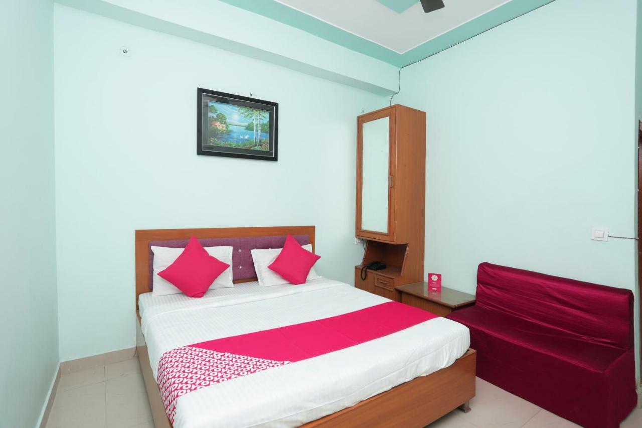 Oyo 38520 Hotel Silverspoon Roorkee エクステリア 写真