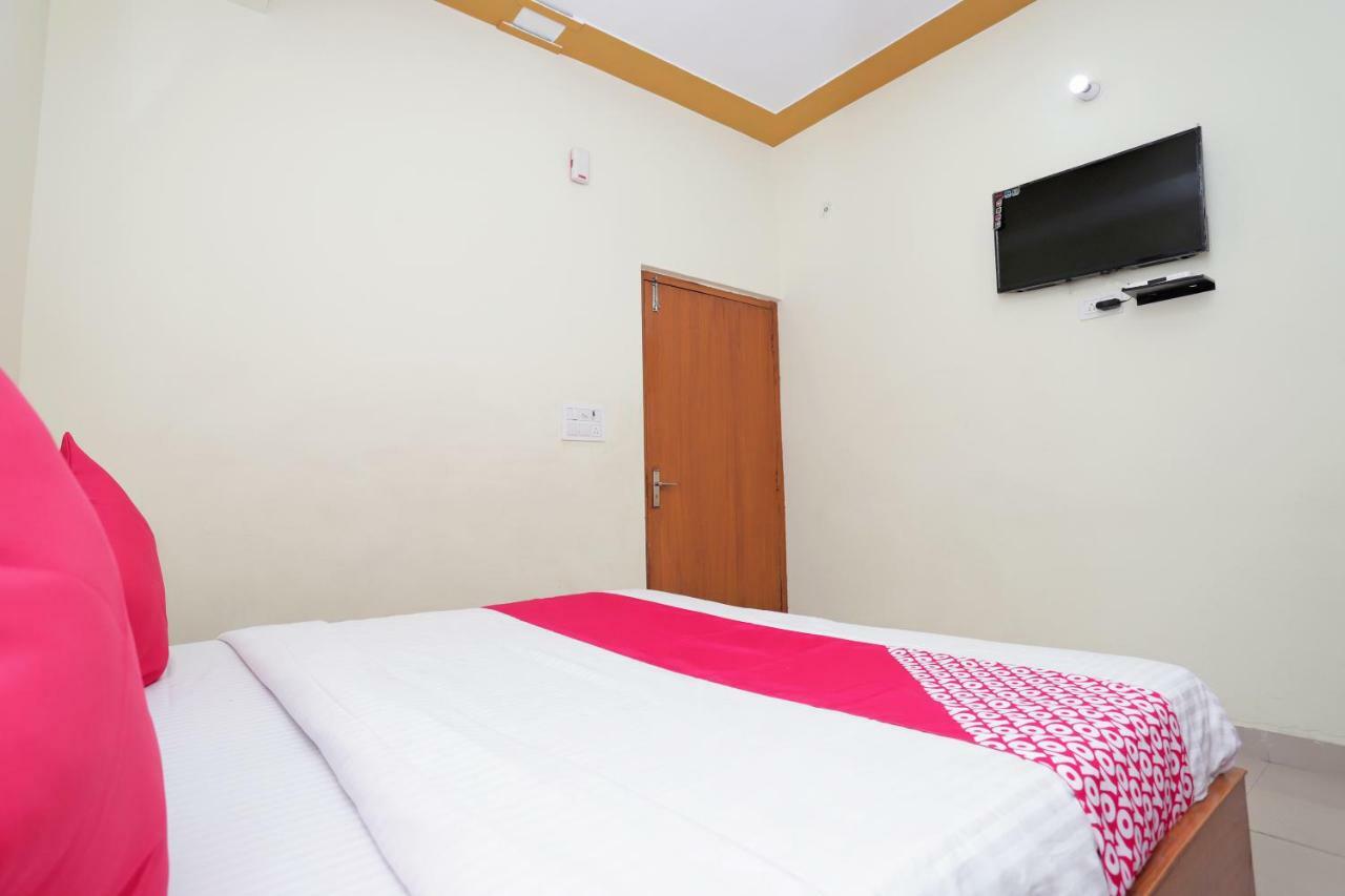 Oyo 38520 Hotel Silverspoon Roorkee エクステリア 写真